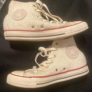Knitted Converse (chucks)
